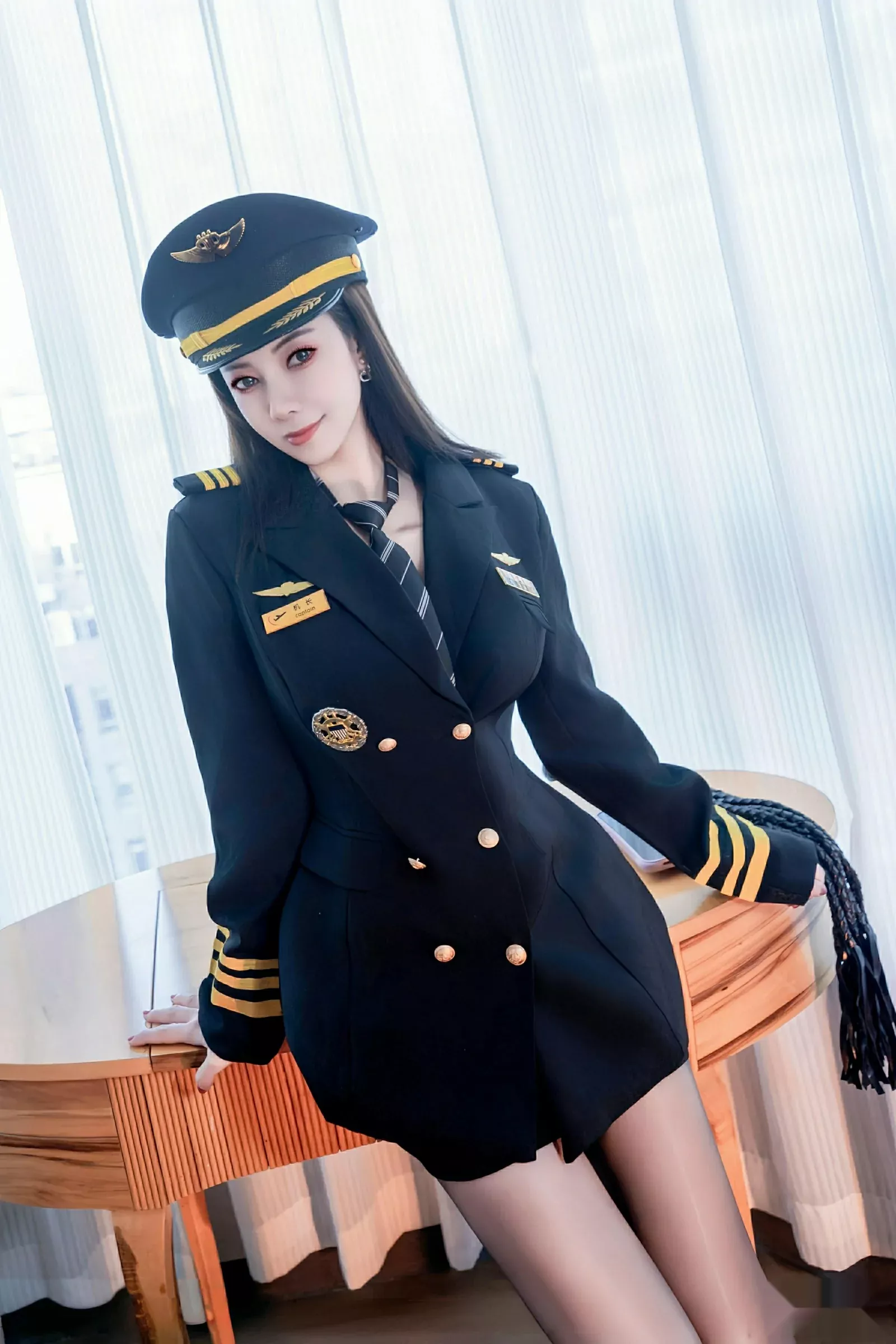 图片[6]-[XiuRen秀人网]第10580期果儿写真-秀人资源网