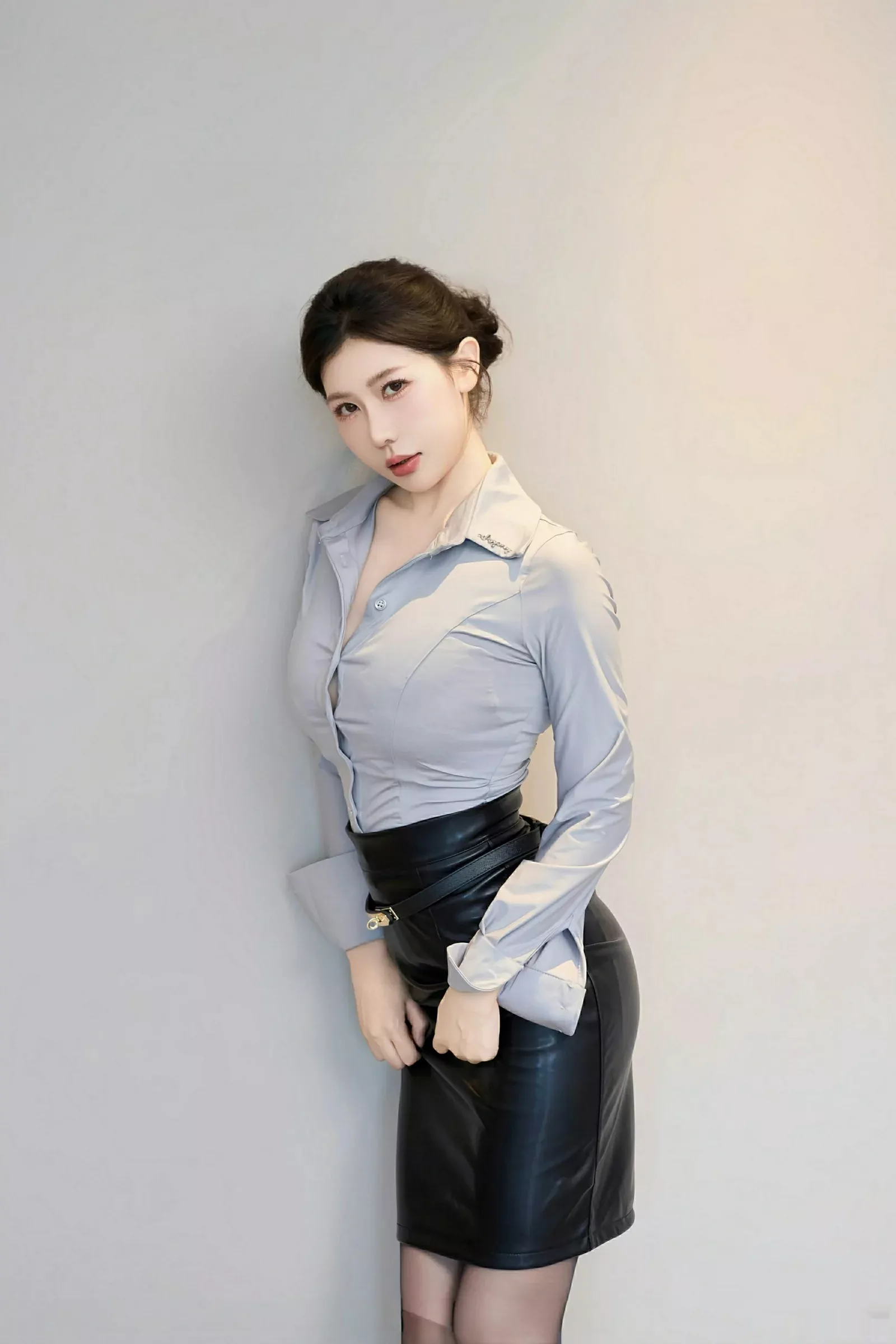 图片[4]-[XiuRen秀人网]第10604期尹甜甜写真-秀人资源网