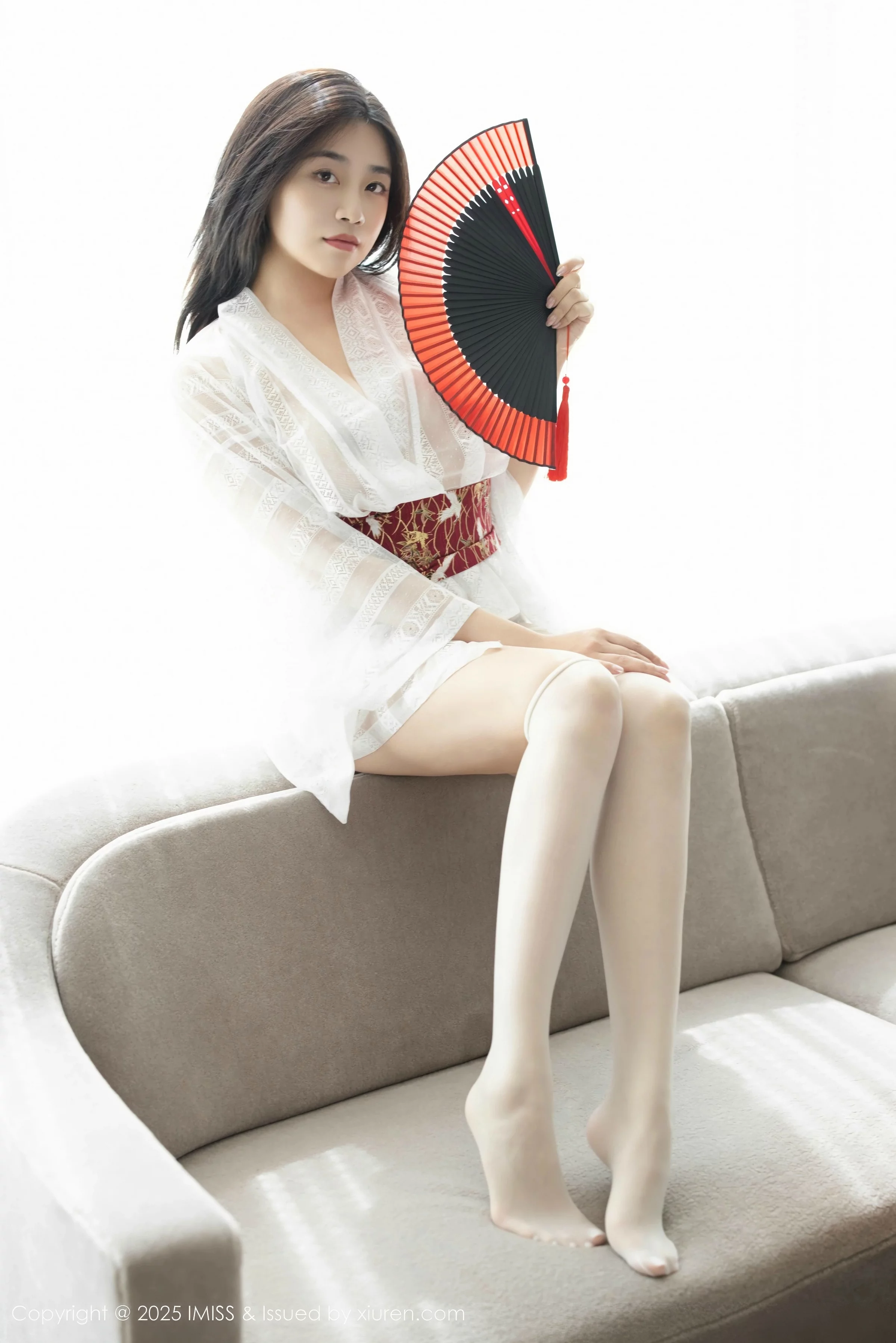 图片[4]-[Imiss爱蜜社]第798期许诺写真-秀人资源网