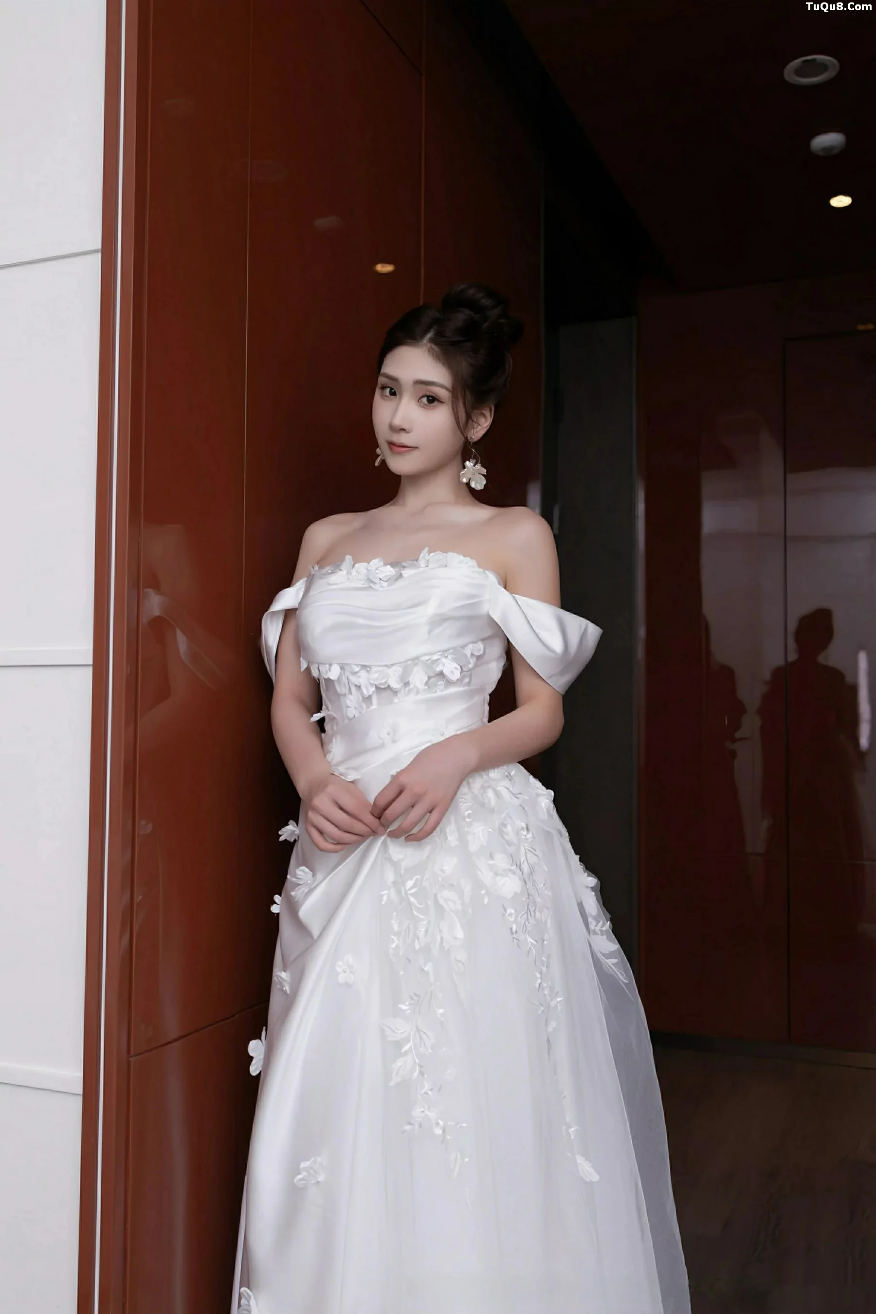 图片[4]-[XiuRen秀人网]第10814期刘婷婷写真-秀人资源网