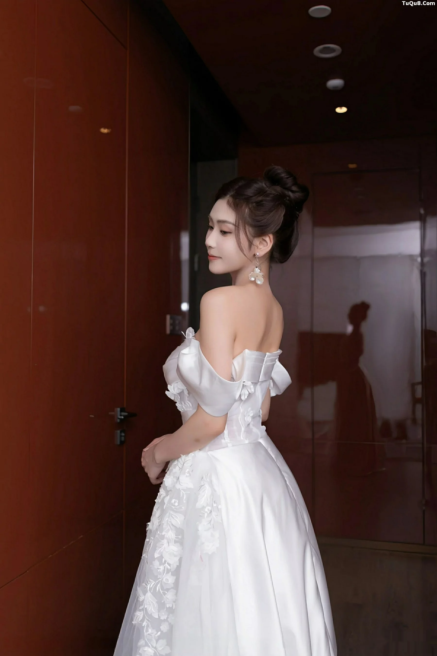 图片[9]-[XiuRen秀人网]第10814期刘婷婷写真-秀人资源网