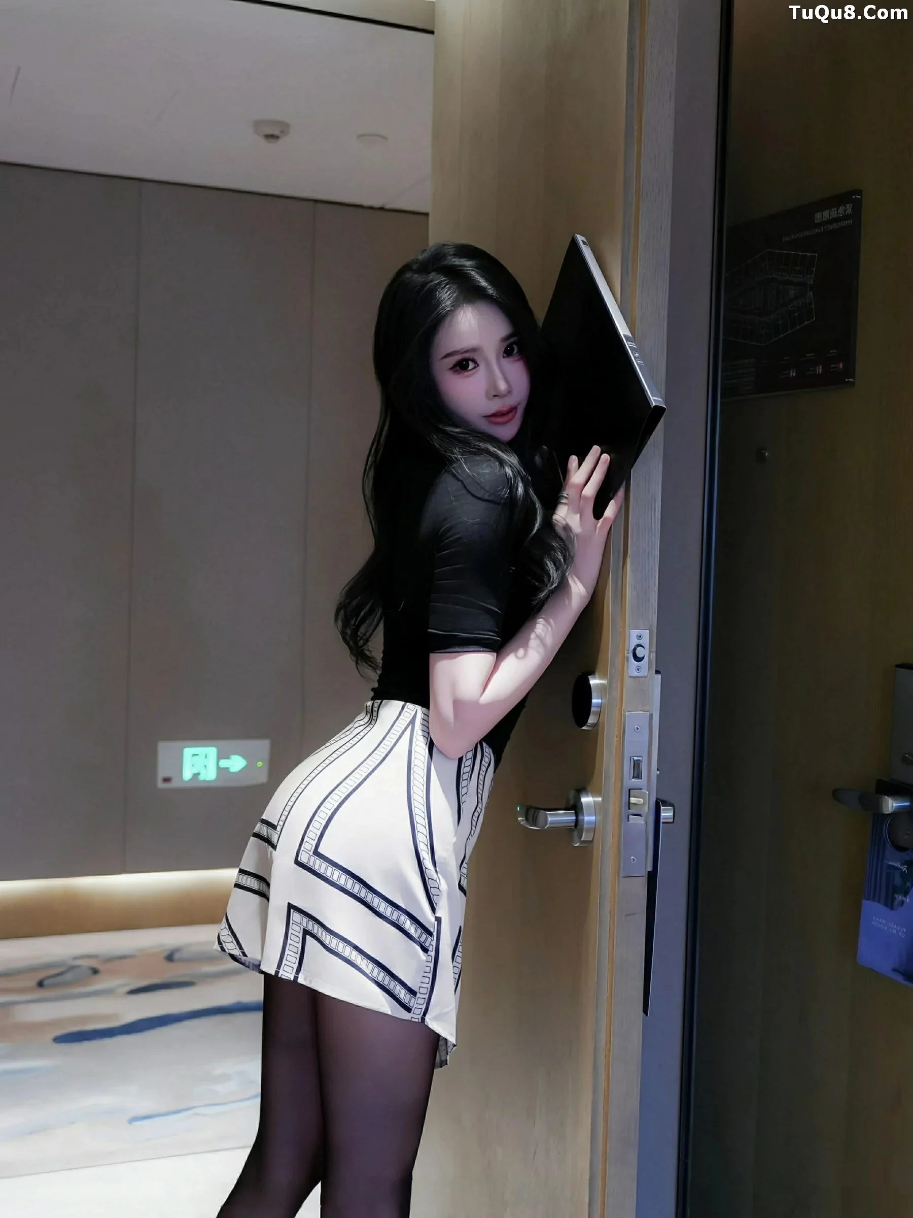 图片[6]-[XiuRen秀人网]第10817期椰汁糯米姬写真-秀人资源网