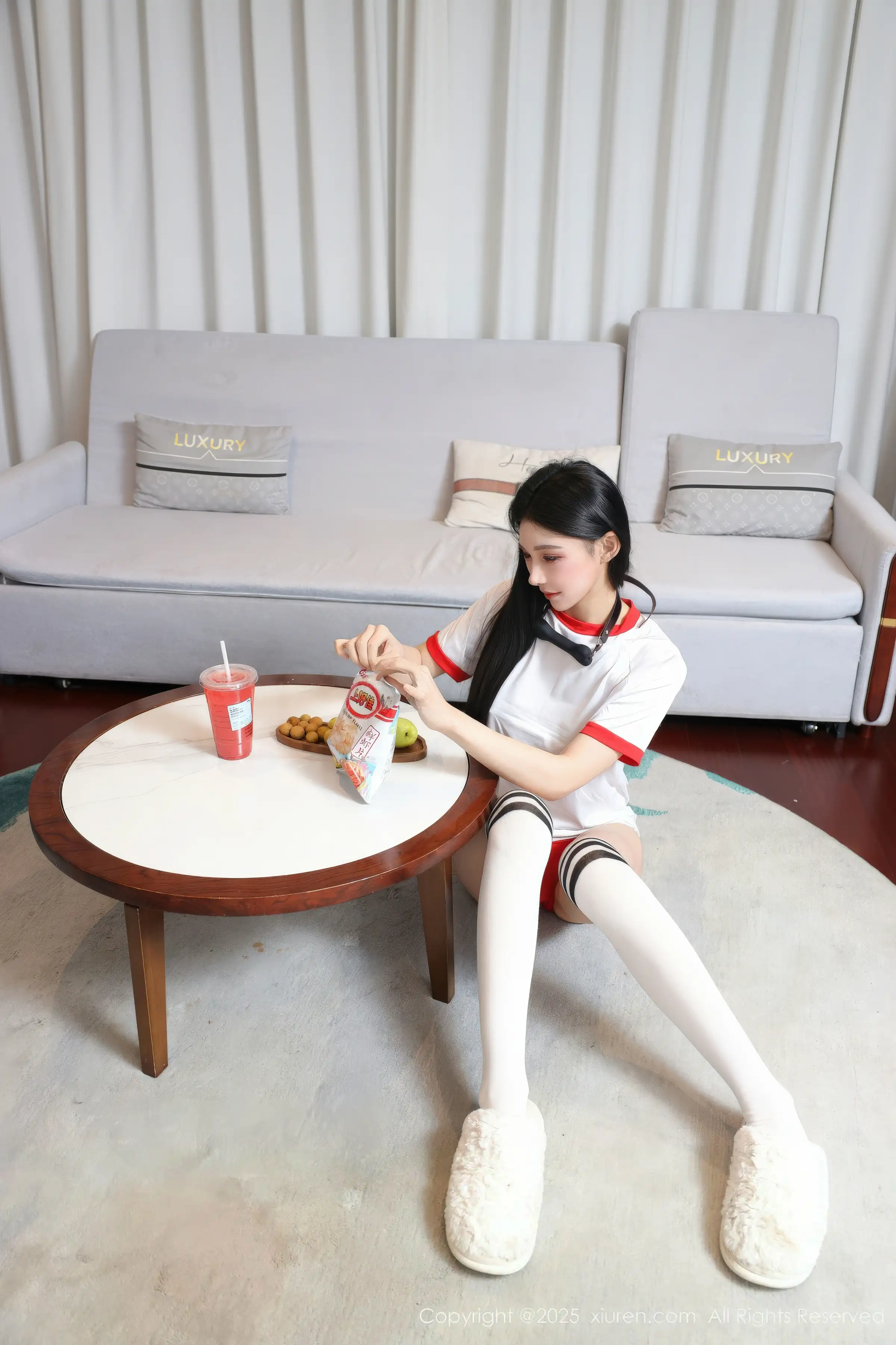 [XiuRen秀人网]第11110期许微微写真-秀人资源网