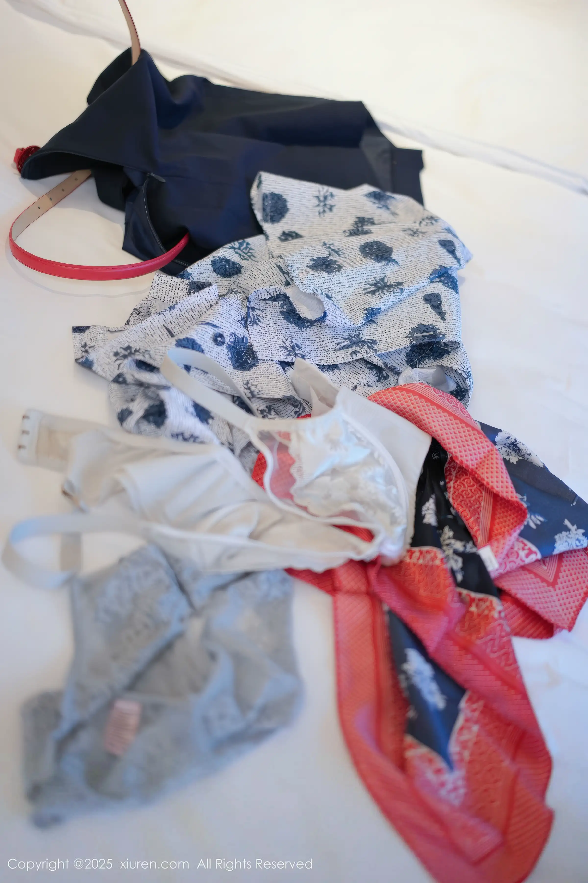 [XiuRen秀人网]第11115期沈南汐写真-秀人资源网