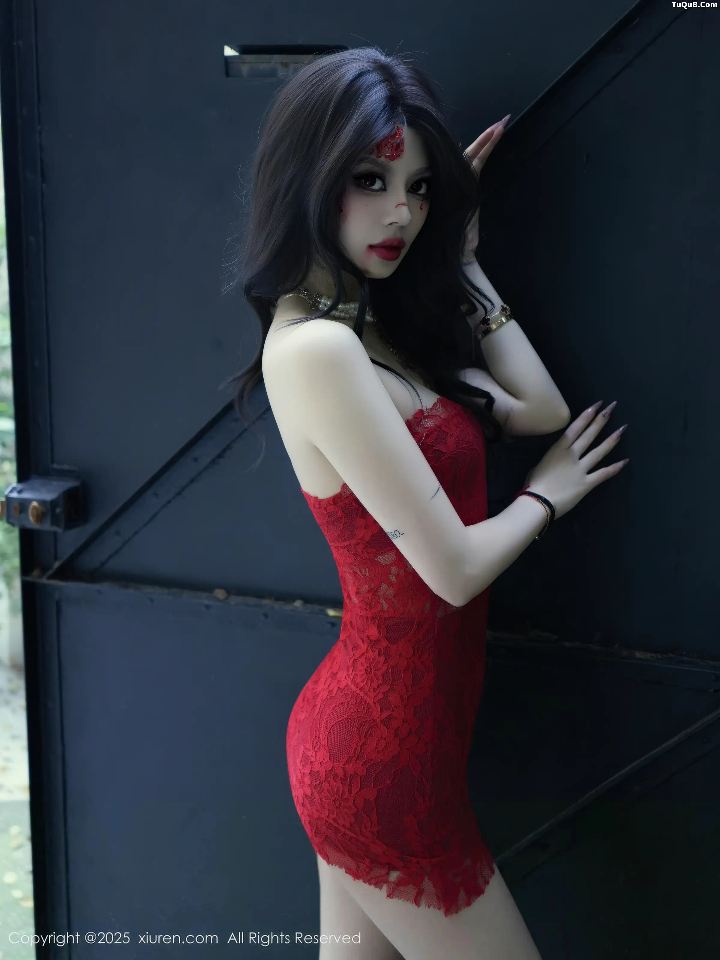 [XiuRen秀人网]第11032期四月月写真-秀人资源网